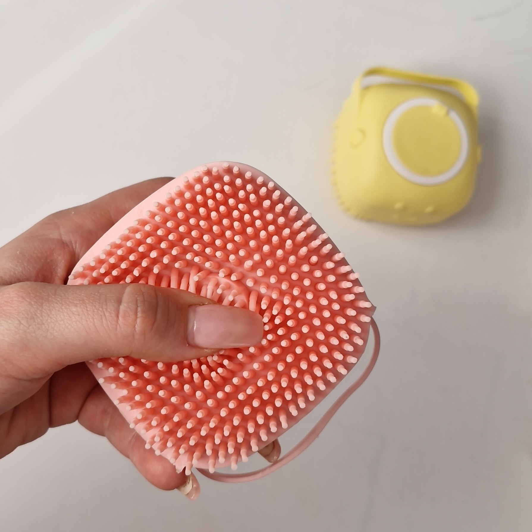 لیف سیلیکونی بدن 🧽