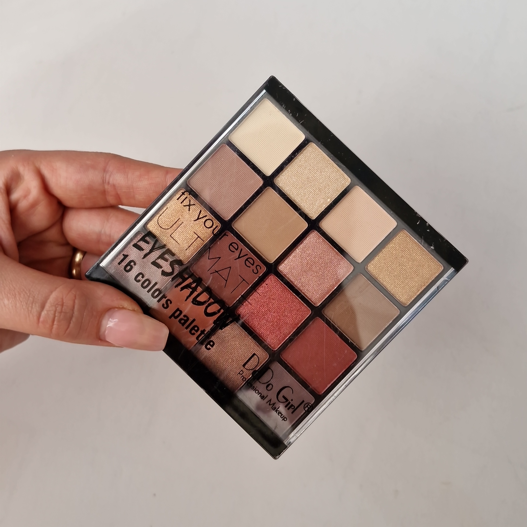 پالت سایه دودوگرل 🍁