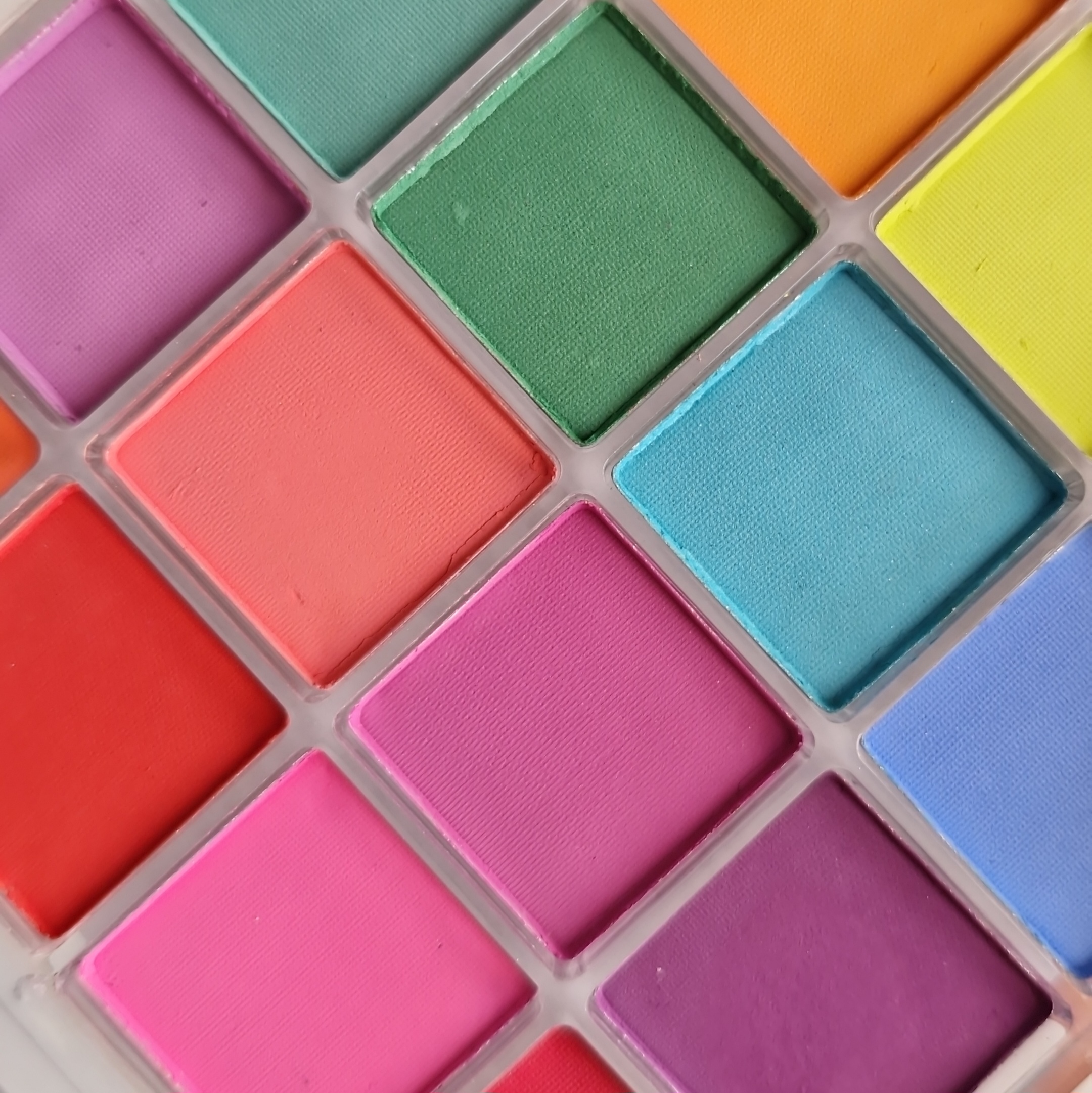 سایه پاستیلی 🎨